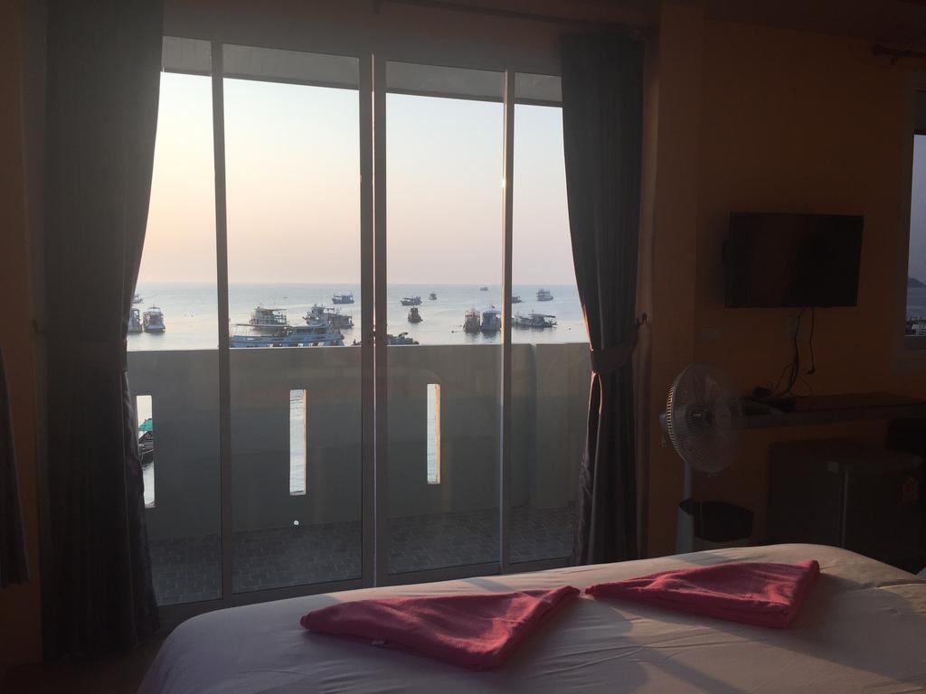 Bro&Sis Place Ko Tao Exterior photo