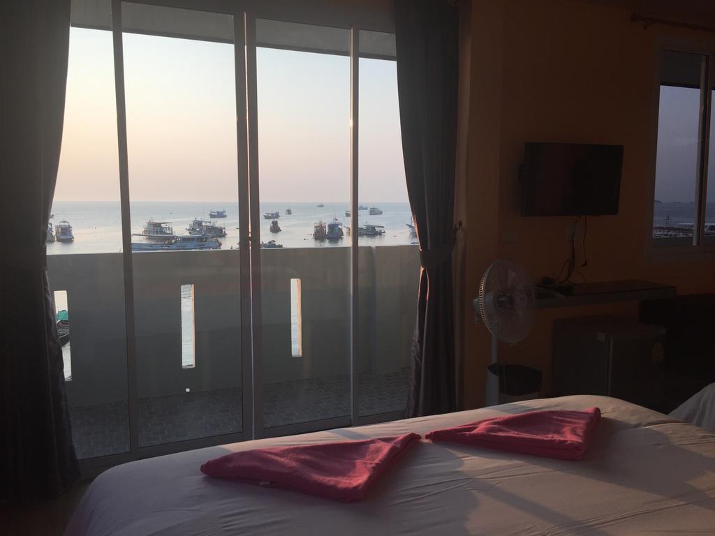 Bro&Sis Place Ko Tao Exterior photo