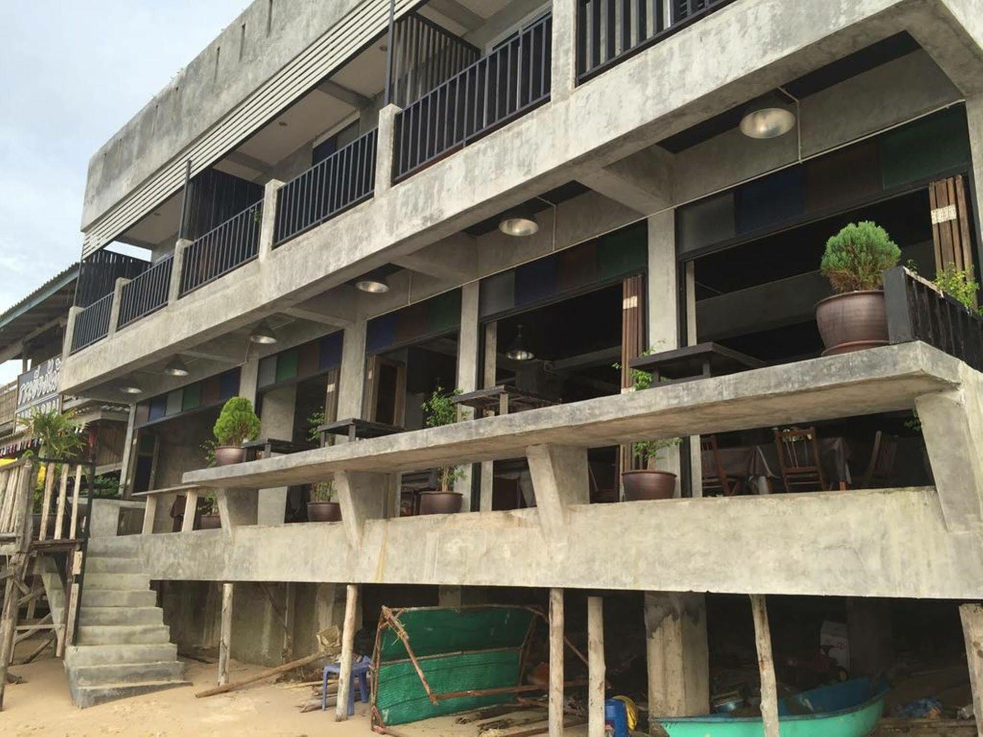 Bro&Sis Place Ko Tao Exterior photo