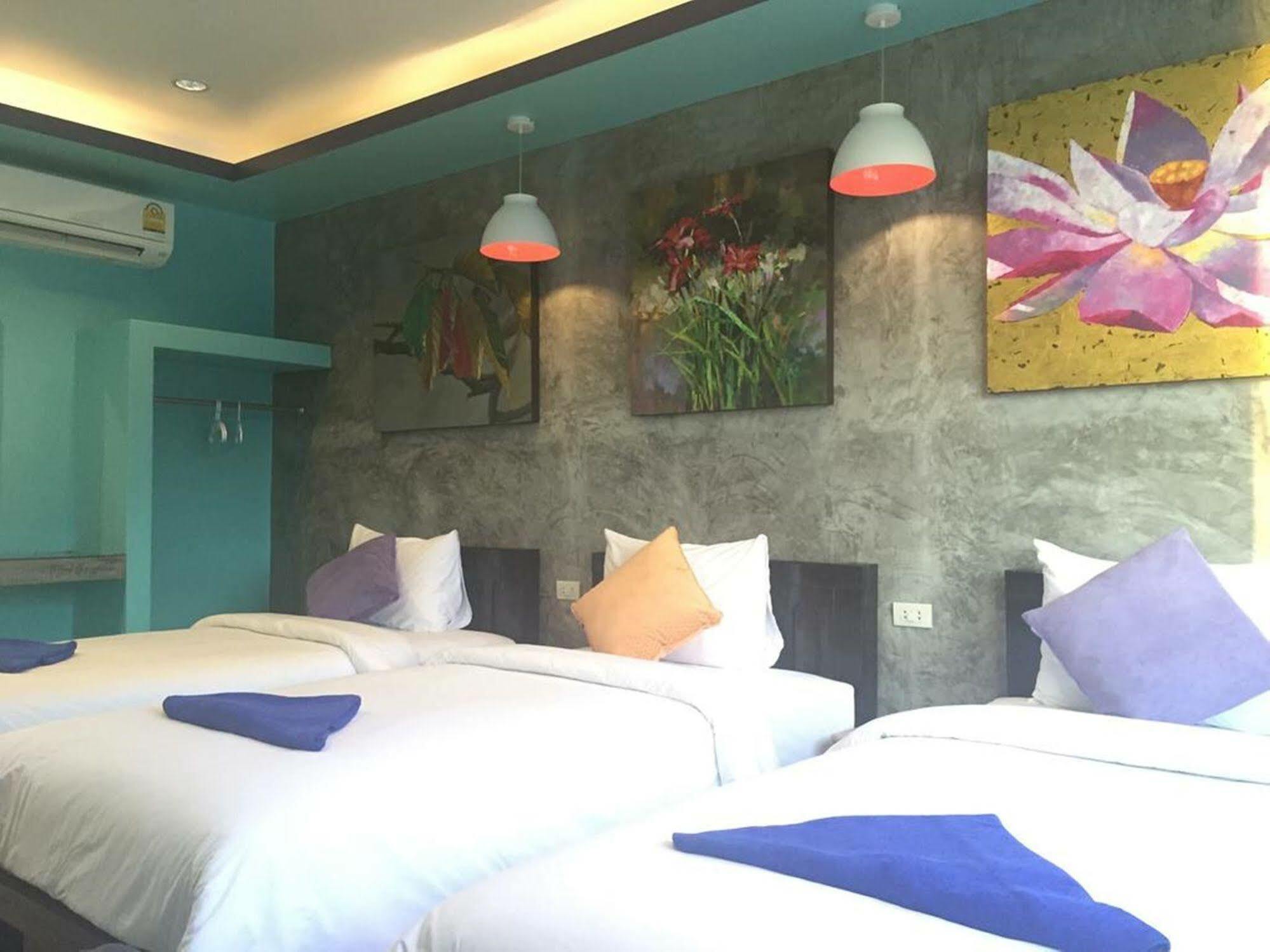 Bro&Sis Place Ko Tao Exterior photo