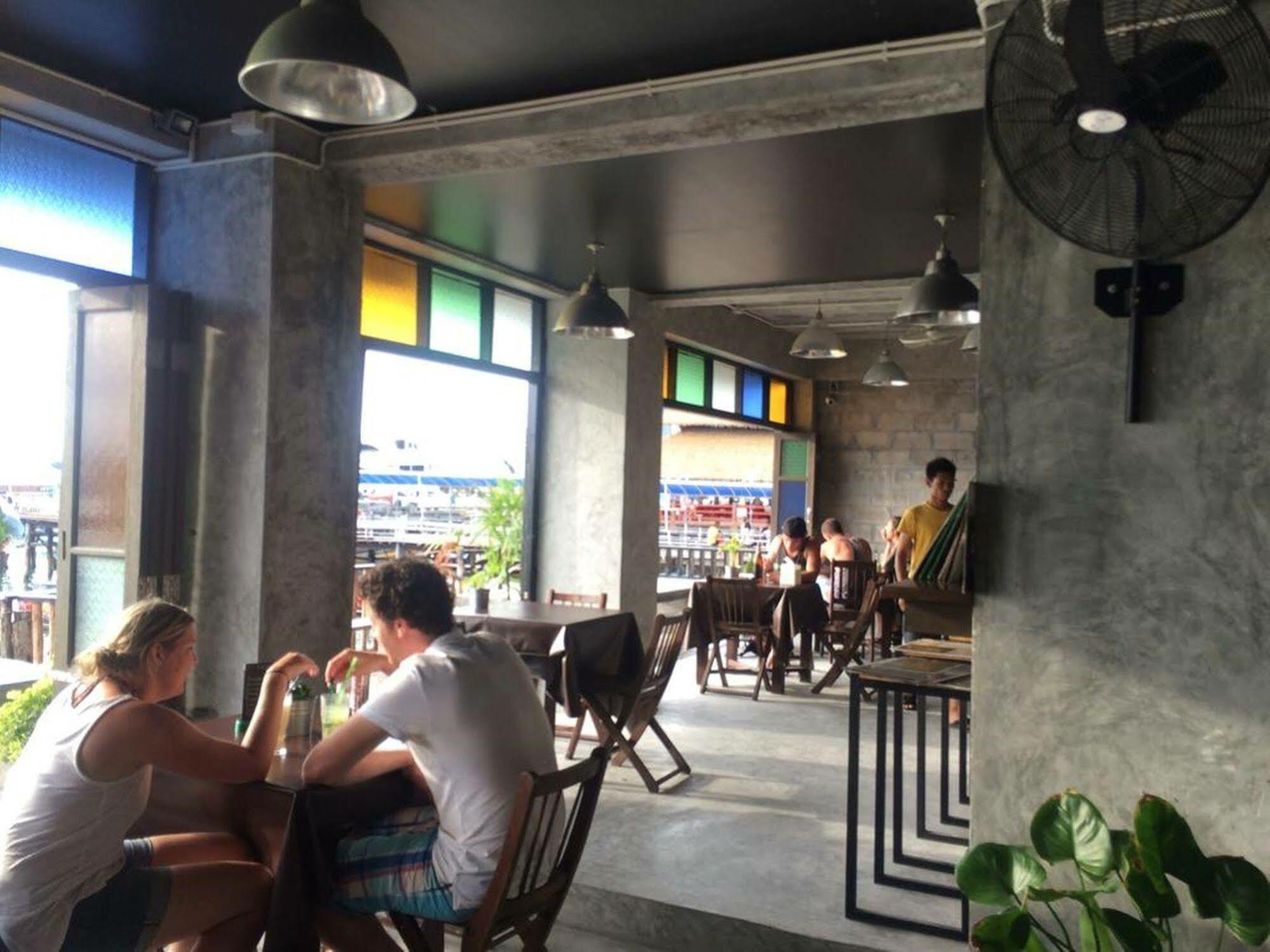 Bro&Sis Place Ko Tao Exterior photo