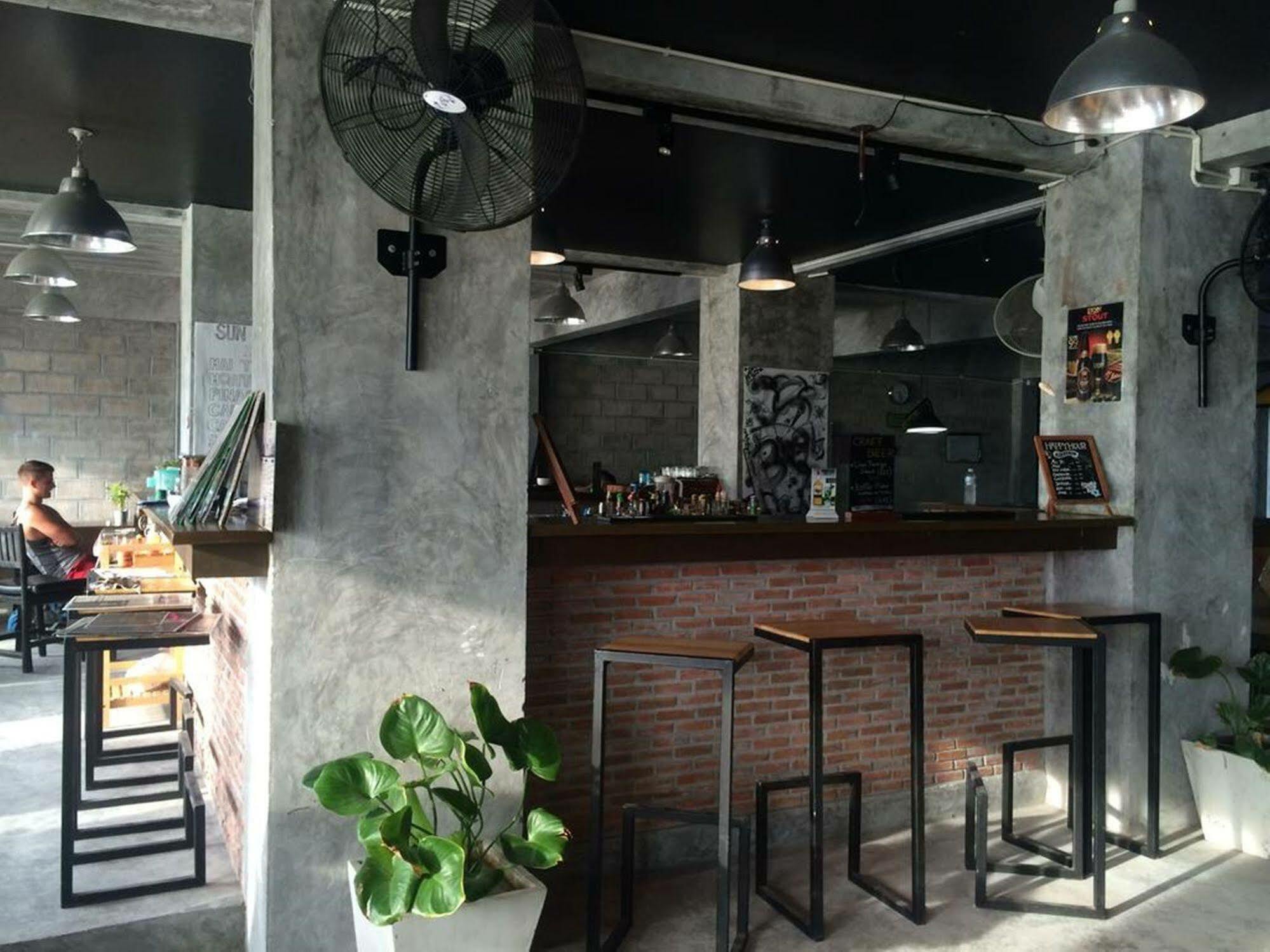 Bro&Sis Place Ko Tao Exterior photo